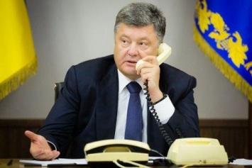 Порошенко, Путин, Меркель и Олланд проведут телефонный разговор