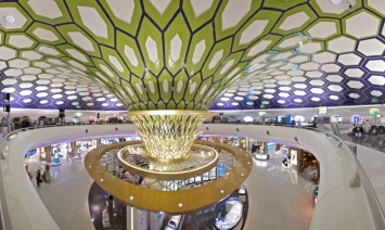 В аэропорту Абу-Даби начали получать электричество из пассажиров