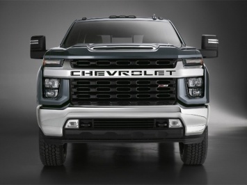 Chevrolet Silverado стал тяжеловозом