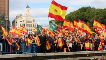 Что дала испанцам конституция и за что ее сейчас критикуют