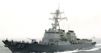 Клин клином: Штаты отправили свой эсминец провоцировать русских