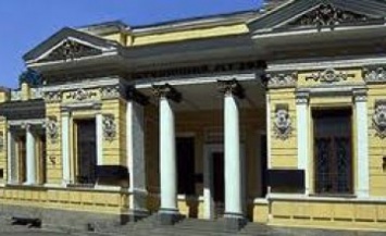 Историки Днепропетровщины обратились к депутатам облсовета о проведении перевыборов на должность директора исторического музея