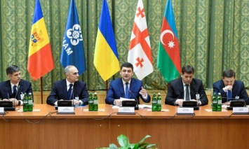 Украина приступила к председательству в ГУАМ