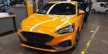 Новый Ford Focus ST показали без камуфляжа