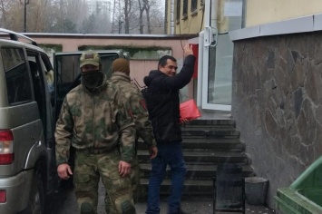 «Суд» в Крыму арестовал адвоката Курбединова