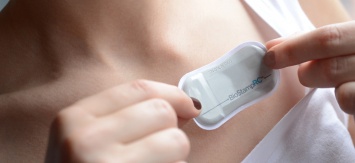 Создана новая мини-заплатка для измерения поглощаемых кожей УФ-лучей