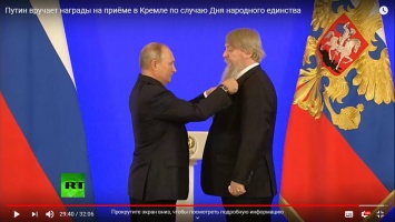 В Полтаве СБУ обыскала дом главы Русского содружества, которому Путин вручил медаль и грамоту