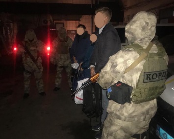 В Одессе суд арестовал трех членов банды экстрасенсов, выманивавших деньги у жителей Крыма