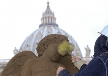 В Ватикане создали рождественский вертеп из 720 тонн песка