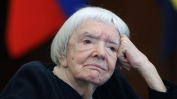 В России умерла известная диссидентка Людмила Алексеева