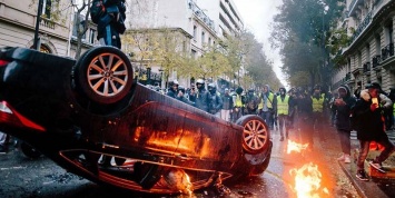 СБУ: за организацией беспорядков в Париже стоят Дугин и Глазьев