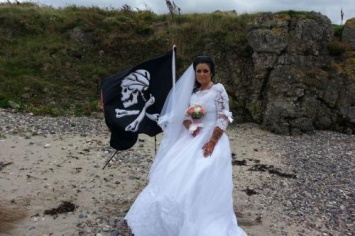 46-летняя ирландка развелась с 300-летния привидением пирата