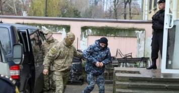 Российские оккупанты могут увеличить обвинения военнопленным украинским моряком
