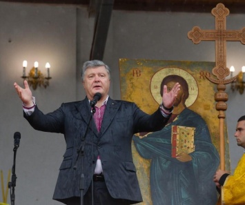 Главный униат призвал молиться за организаторов раскольничьего "собора" Порошенко