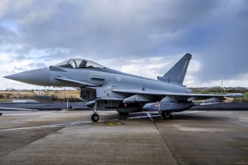 Британские истребители Typhoon вооружили потенциально самой опасной ракетой класса «воздух - воздух»