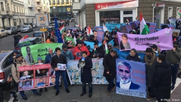 Чего требуют от Душанбе таджики в Берлине