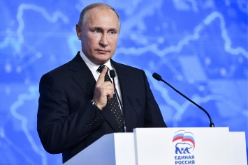 Путин сравнил дело Пономарева и протесты в Париже
