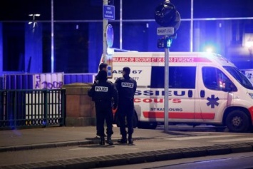 Стрельба возле рождественской ярмарки в Страсбурге: один погибший, шесть раненых