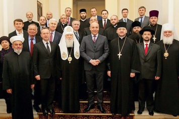 Совет церквей встревожился из-за призыва Порошенко к ратификации Стамбульской конвенции