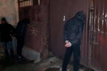 В Черновцах задержали мошенников из Луганщины