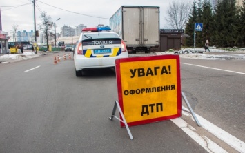 ДТП в Запорожье: Легковушка влетела в маршрутку (ВИДЕО)