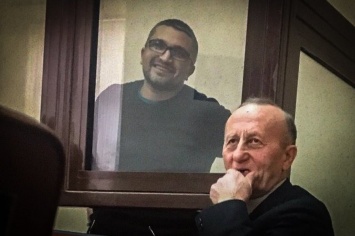 «Суд» в Крыму продлил арест гражданскому журналисту Мемедеминову