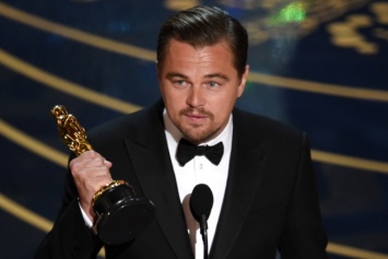 У Леонардо ДиКаприо полиция отобрала "Оскар"