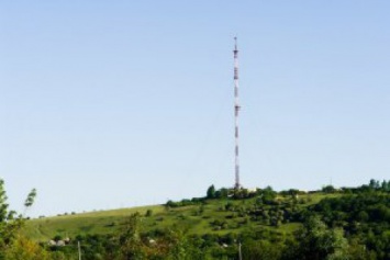 Три украинские радиостанции начали вещание на территорию ОРДЛО