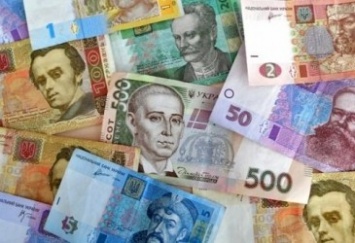 Украинцы смогут сдавать изношенные банкноты в банки