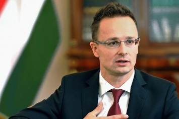 Венгрия поддержит продление санкций против России