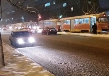 В Киеве по техническим причинам остановились трамваи на двух маршрутах