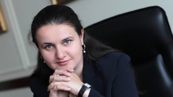 Министр финансов Оксана Маркарова получила за ноябрь 48 тысяч гривен премии