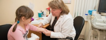Как будут оказывать медицинскую помощь в школах Днепра