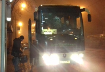 Кондуктор возмущен: «Лоцман» регулярно уводит в Кривом Роге «богатых» пассажиров экспресс-автобуса