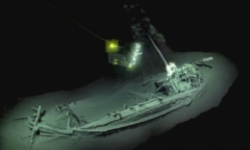 На дне Черного моря нашли древнейший корабль (фото)