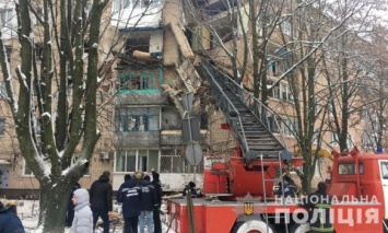 В результате взрыва газа в пятиэтажке в Фастове есть один пострадавший, под завалами ищут людей, - ГосЧС