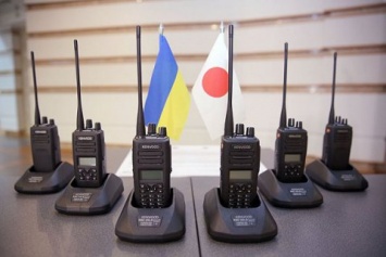 Нацполиция получила 600 современных радиостанций от правительства Японии