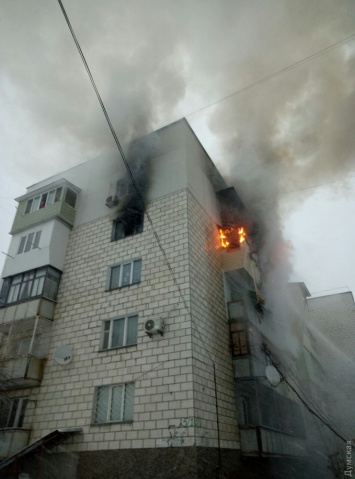 В Измаиле в жилом доме взорвалась самодельная пиротехника: сгорели три квартиры