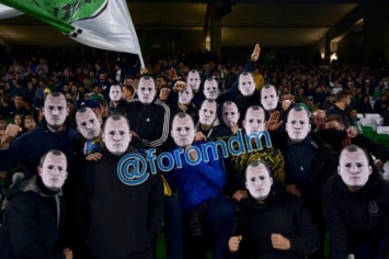 Ультрас "Бетиса" надели маски Зозули на матч против "Райо Вальекано"
