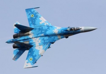 В Украине рухнул истребитель Су-27, погиб пилот