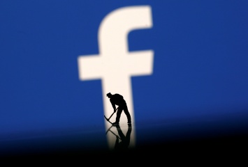 Комиссия по защите данных Ирландии изучает "брешь" в Фейсбуке