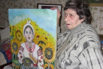 90-летняя художница Елена Рыбальченко презентовала свою выставку