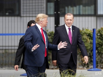 Трамп заявил Эрдогану, что США работают над выдачей Турции Гюлена - глава МИД Турции
