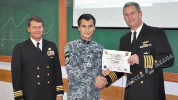 Американские инструкторы обучали в Одессе курсантов по стандартам НАТО