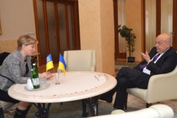 Украина и Венгрия могли бы открыть "школу дружбы" в Берегово, - Москаль