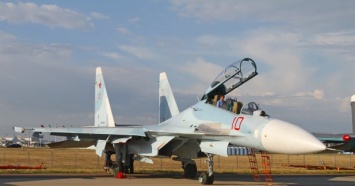 Россия перебросит больше десятка истребителей в оккупированный Крым