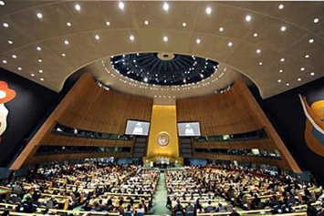 Генассамблея ООН приняла резолюцию по милитаризации Черного и Азовского морей