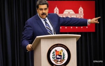 Мадуро предупредил США и Колумбию