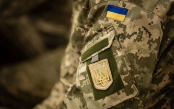 Штраф в 3 400 грн и конфискация: Рада проголосовала за запрет на ношение военной формы