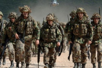 Столтенберг: Армия ЕС не способна заменить силы НАТО
